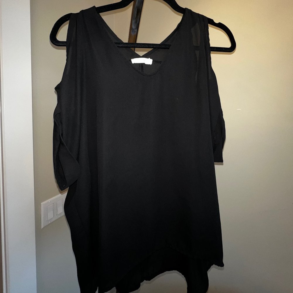 Cold shoulder top